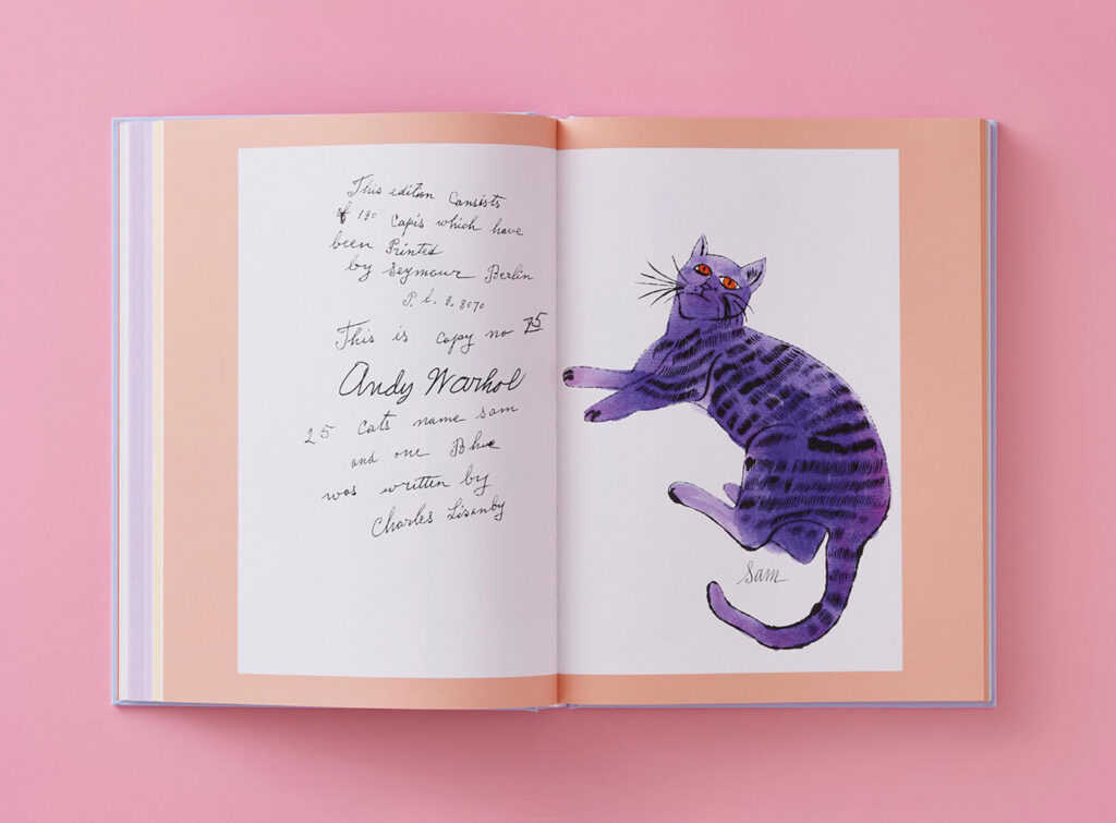 Inside view of the book "Andy Warhol -Seven Illustrated Books 1952-1959"
Photo: Taschen Verlag